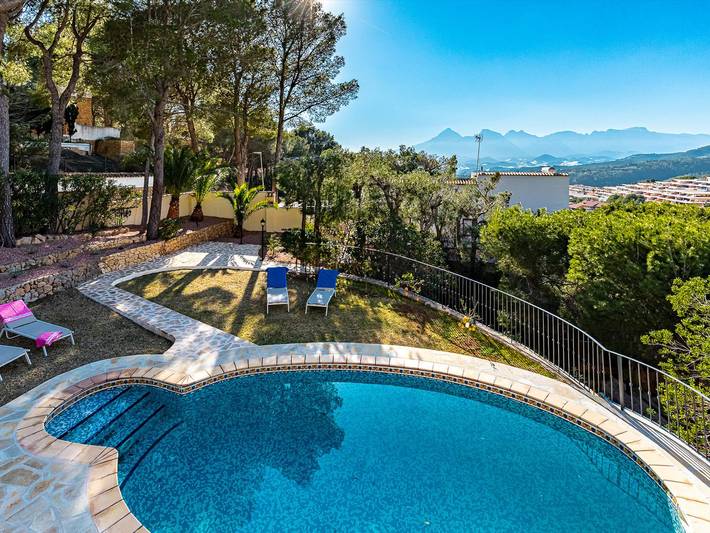 Villa für 6 Personen, mit Balkon und Terrasse sowie Garten in Altea - 2
