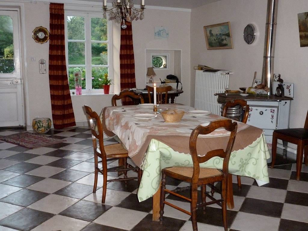 Gîte datant de la Révolution in Jandun, Ardennes