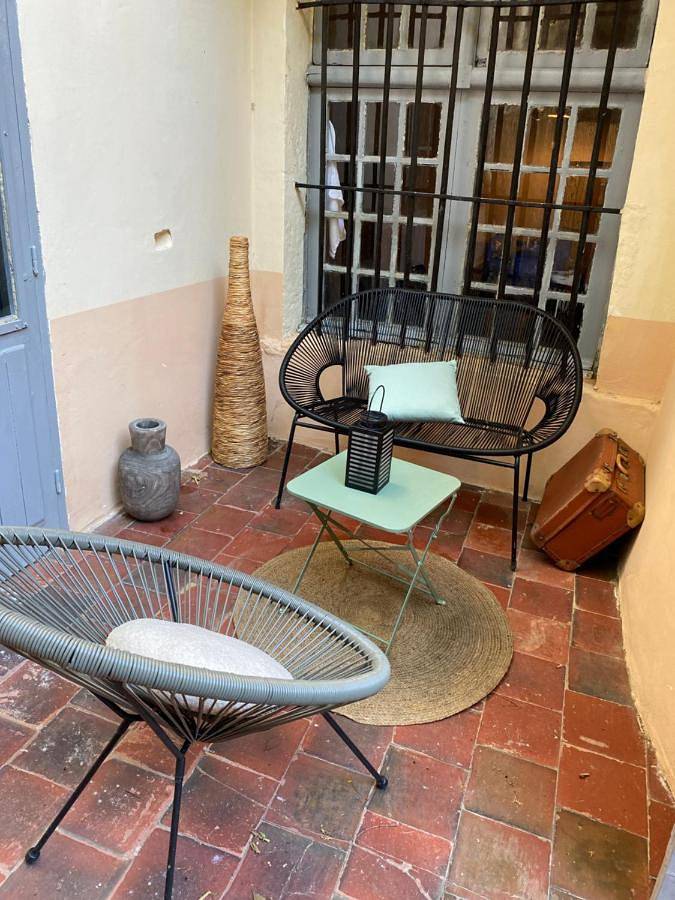 Apartment - Ground Floor in La Ciotat, Région de Marseille