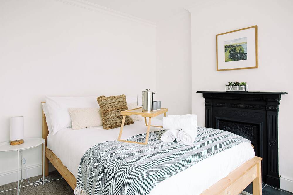 Holiday Home for 8 People in Portrush, County Antrim