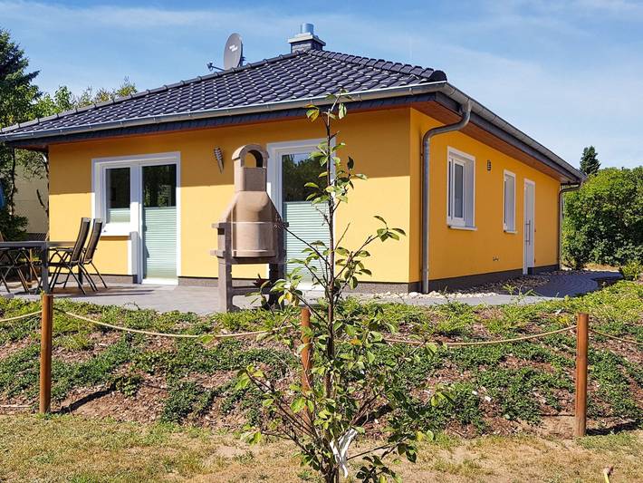 Ferienwohnung für 5 Personen, mit Terrasse in Freest