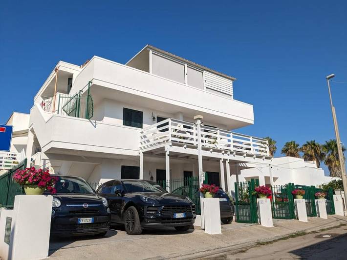 Location de vacances pour 4 personnes, avec balcon, adapté aux familles à Lido Marini