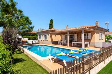 Villa in Cala en Porter, Alaior Gemeinde für 6 