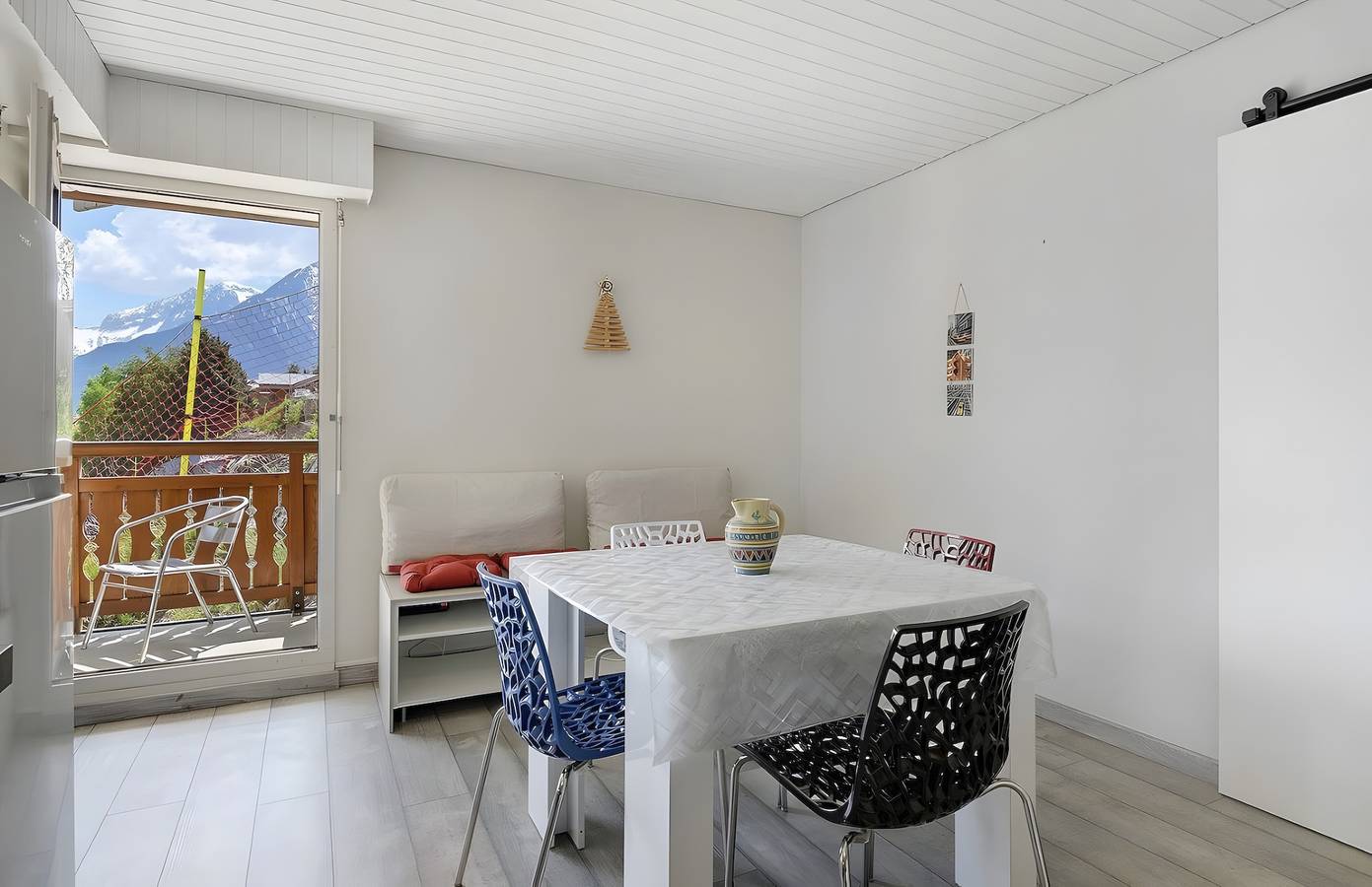Apartamento entero, Apartamento «Les Deux Alpes» con vistas a la montaña, balcón y Wi-Fi in Mont-de-Lans, Les Deux Alpes