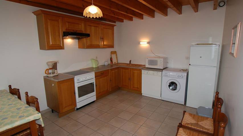 Location de vacances pour 6 personnes, avec jardin à Ozeville