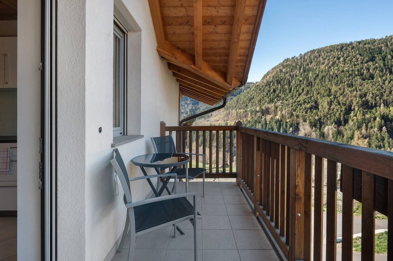 Entire apartment, Apartment 'Kohlerhof' with Mountain View, Balcony and Wi-Fi in Avigna, Jenesien