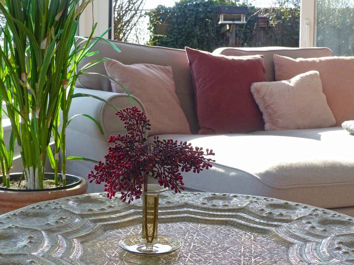 Ganze Wohnung, Ferienwohnung 'Antikhuus' mit privater Terrasse, privatem Garten und Wlan in Lütjenholm, Grünes Binnenland