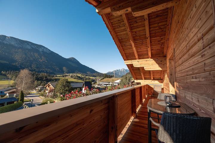 Ferienwohnung für 8 Personen, mit Balkon - 1