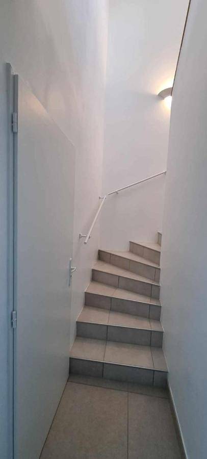 Gîte pour 2 personnes, avec vue et terrasse dans Plage du Goulet - 3