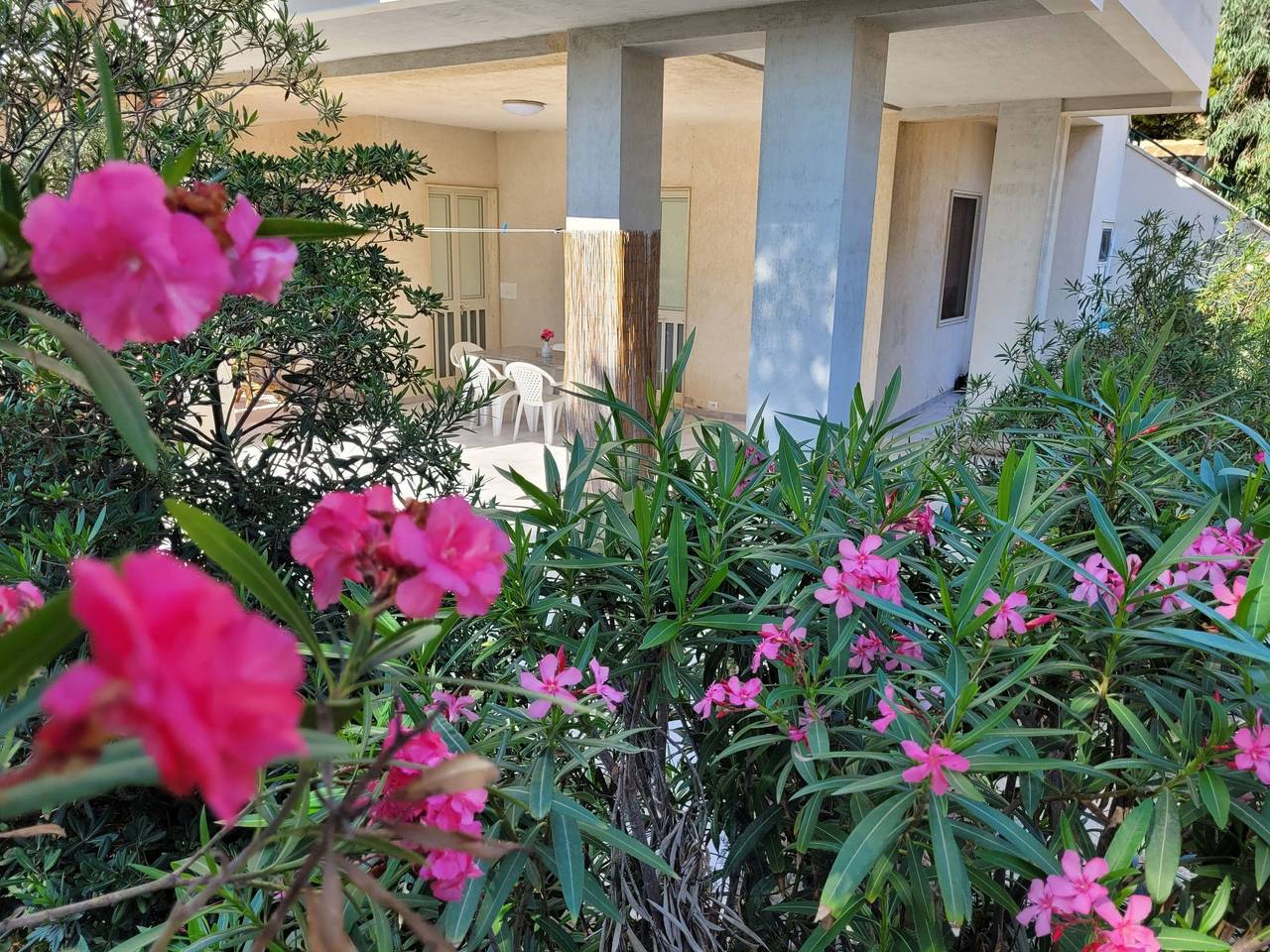 Apartamento entero, Mit grosser Terrasse direkt am Meer in Marina di Modica, Módica