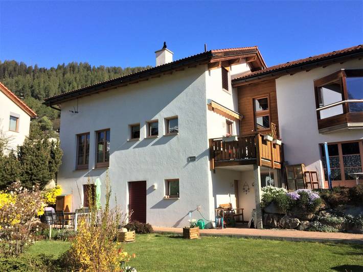 Ferienwohnung für 2 Personen, mit Balkon und Terrasse in Scuol
