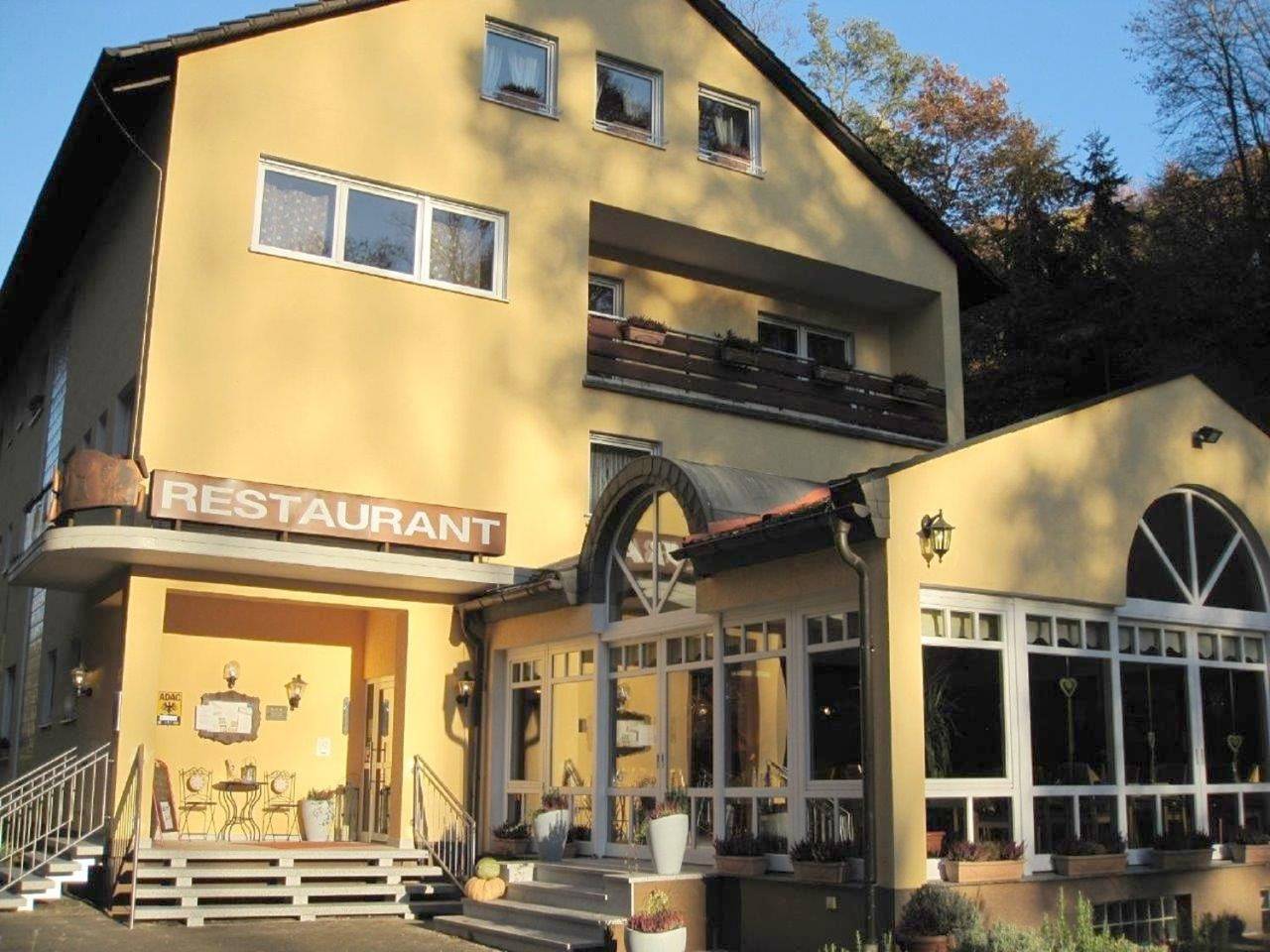 Hotel Goldbächel in Wachenheim, Pfälzer Rheinebene