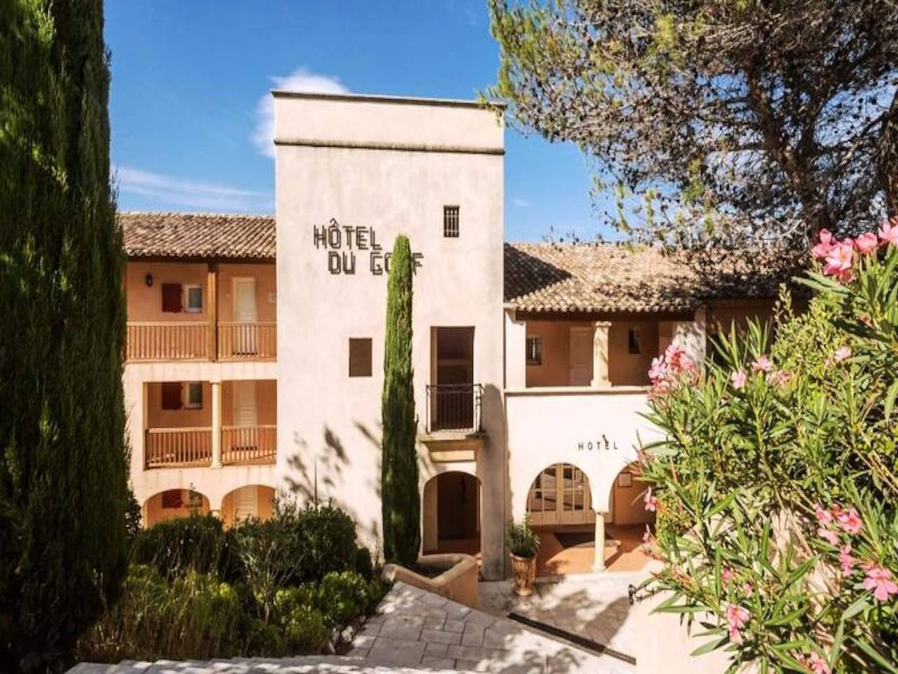 Apartamento entero, Apartamento en Mallemort con Piscina de Olas in Mallemort, Region de Arles
