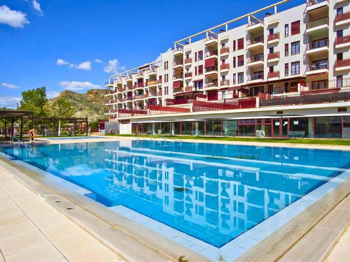 Gîte pour 6 personnes, avec piscine et jardin ainsi que jacuzzi et bassin pour enfant, adapté aux familles à Archena