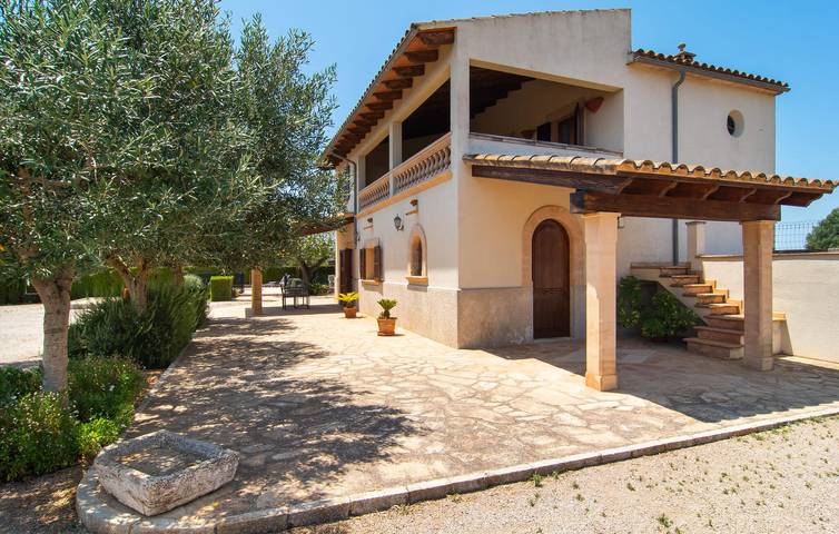 Finca für 6 Personen, mit Terrasse in Porreres