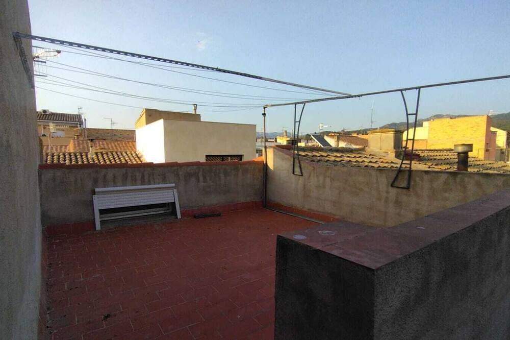 Casa Vacacional 'Quetzal' con Vista a la Montaña y Terraza Privada in Tierras del Ebro, Provincia de Tarragona