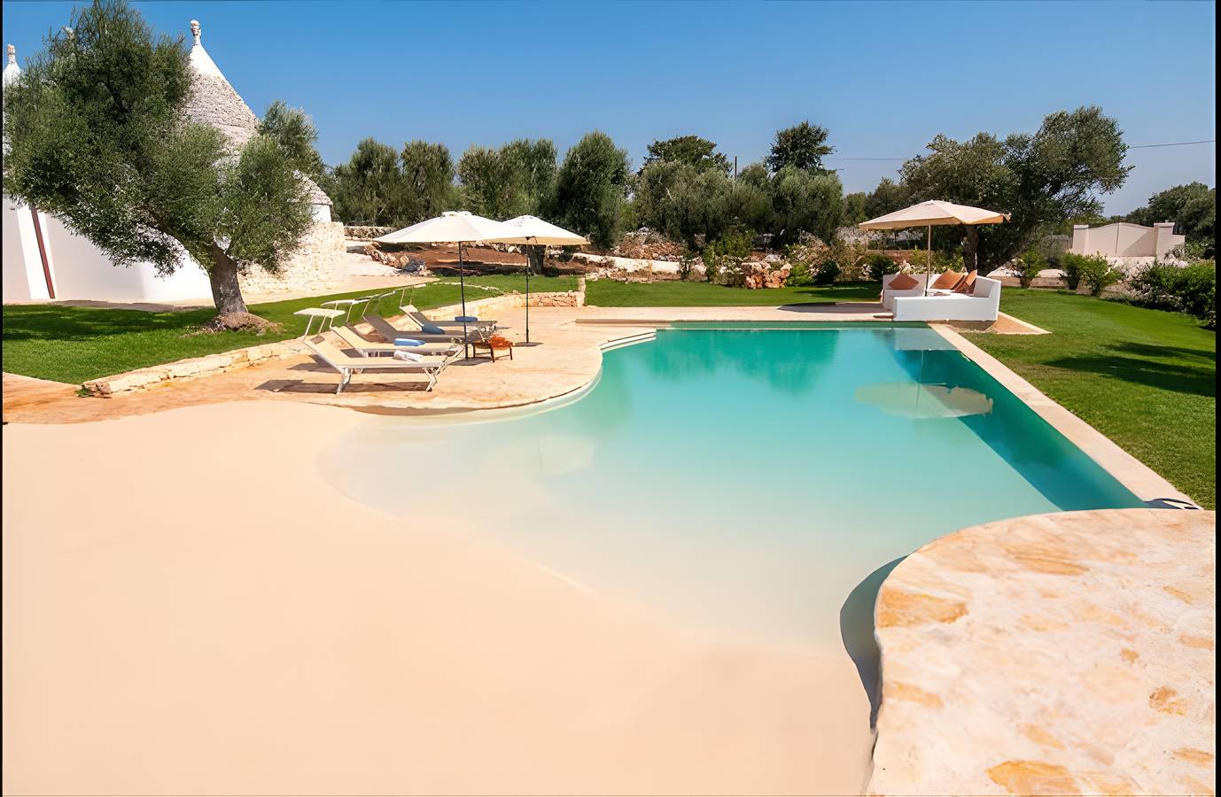 Trullo 'La Cedrina' avec piscine privée, Wi-Fi et climatisation in Ceglie Messapica, Salento