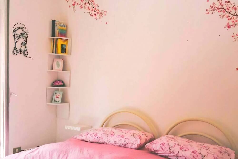 Sweet and bright room in San Cataldo (Sicilia), Provincia de Caltanissetta