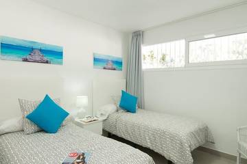 Bungalow para 4 Personas en Rocas Rojas, San Bartolomé de Tirajana, Foto 2