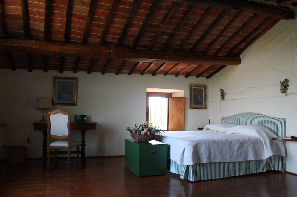 Ganze Wohnung, Agriturismo \"Torre di Sant'Ansano\" in Monteroni d'Arbia, Siena Provinz