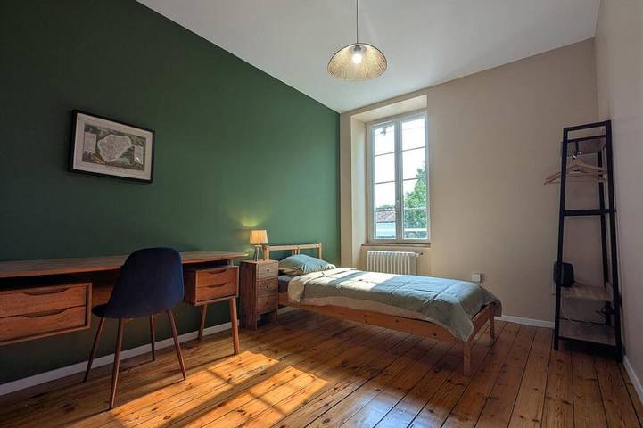 Gîte pour 5 personnes, avec balcon, animaux acceptés à Gondeville - 3