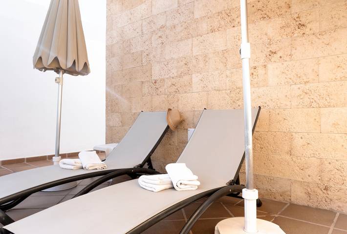 Preciosa villa Eris con Wi-Fi, jardín, terraza y piscina in Puerto del Carmen, Tías
