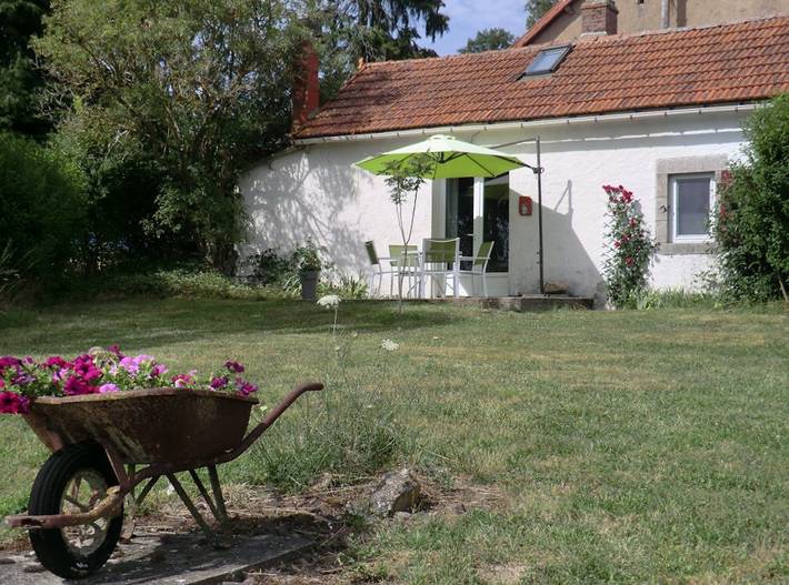 Gîte pour 4 personnes, avec Terrasse et Jardin