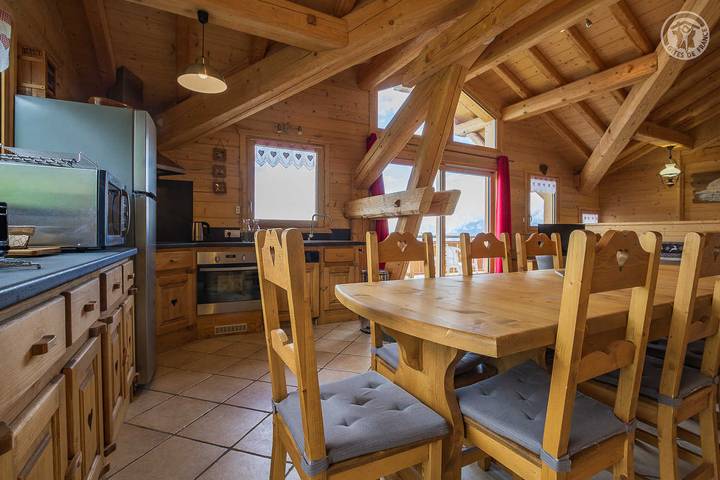 Chalet pour 10 personnes, avec terrasse à Albiez-Montrond - 4