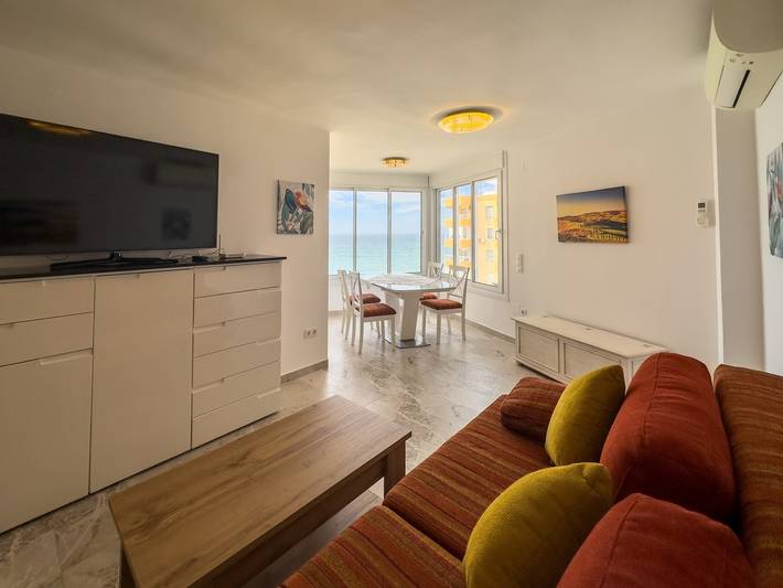 Entire apartment, Apartment 'Increíbles vistas al mar A102' with Sea View, Wi-Fi and Air Conditioning in Torrox Costa, Torrox