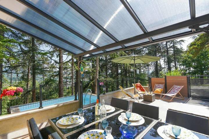 Gîte pour 6 personnes, avec piscine ainsi que vue et jardin à Crest - 2