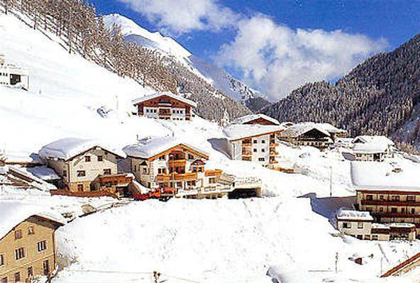 Geheel vakantieappartement, Ferienwohnung Chasa Valetta - Chasa Valetta Nr. 103 in Samnaun, Lower Engadine