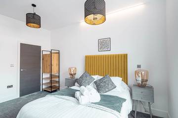 Apartment for 4 People in Huddersfield, West Yorkshire, Photo 3