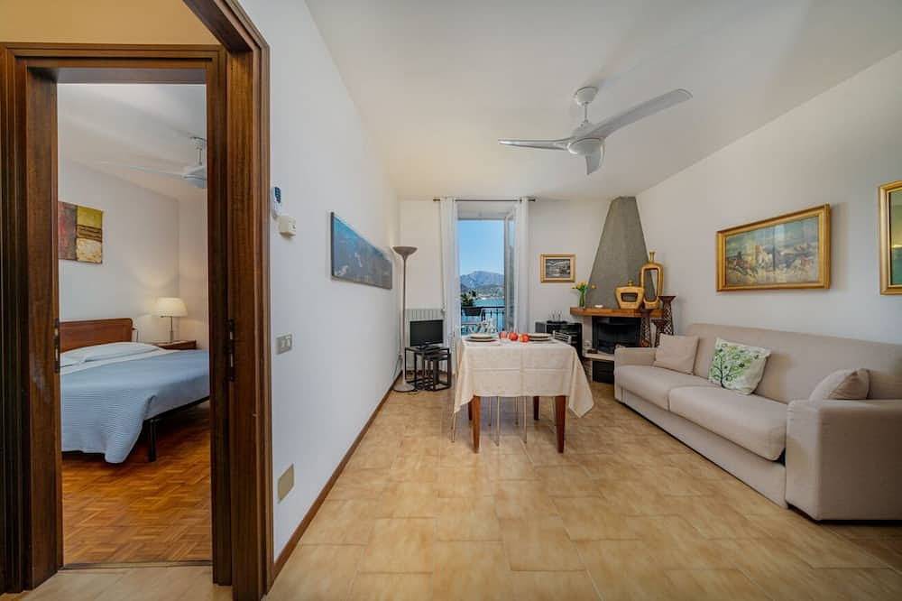 Appartamento intero, Casa Riva on the lakeshore in Varenna, Comune di Varenna