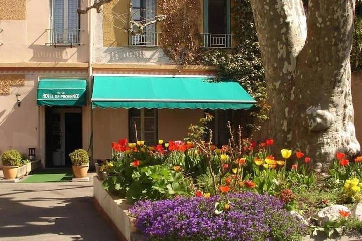 Hotel for 2 people, with garden - 1