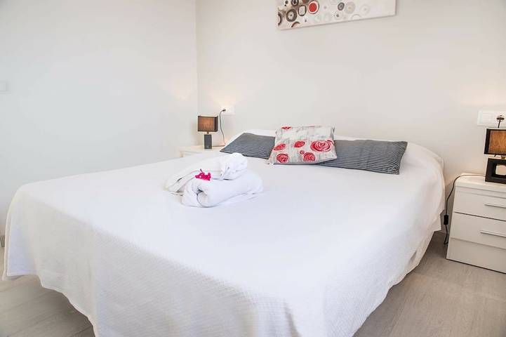Entire apartment, Modern Apartment Front Vacational Complex Bellevue in Alcúdia, Coast of Mallorca