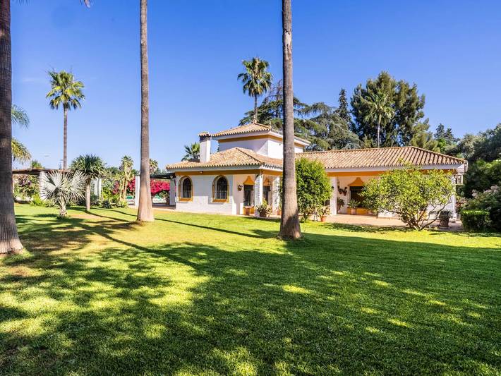 Chalet para 8 personas, con jardín y piscina en Aljarafe - 2