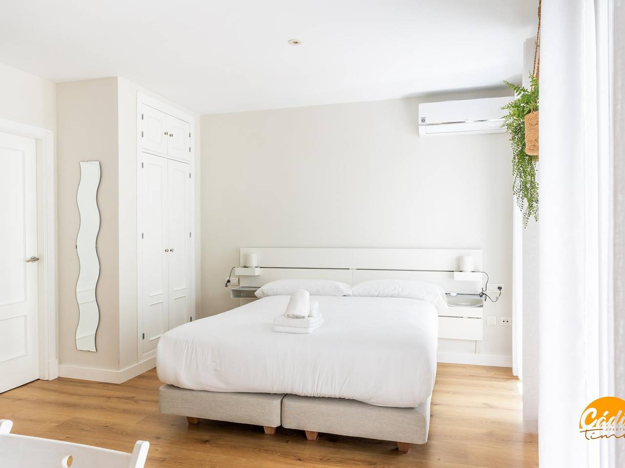 Studio entier, Loft-style apartment in the El Pópulo district in Vieille ville de Cadix, Cadix