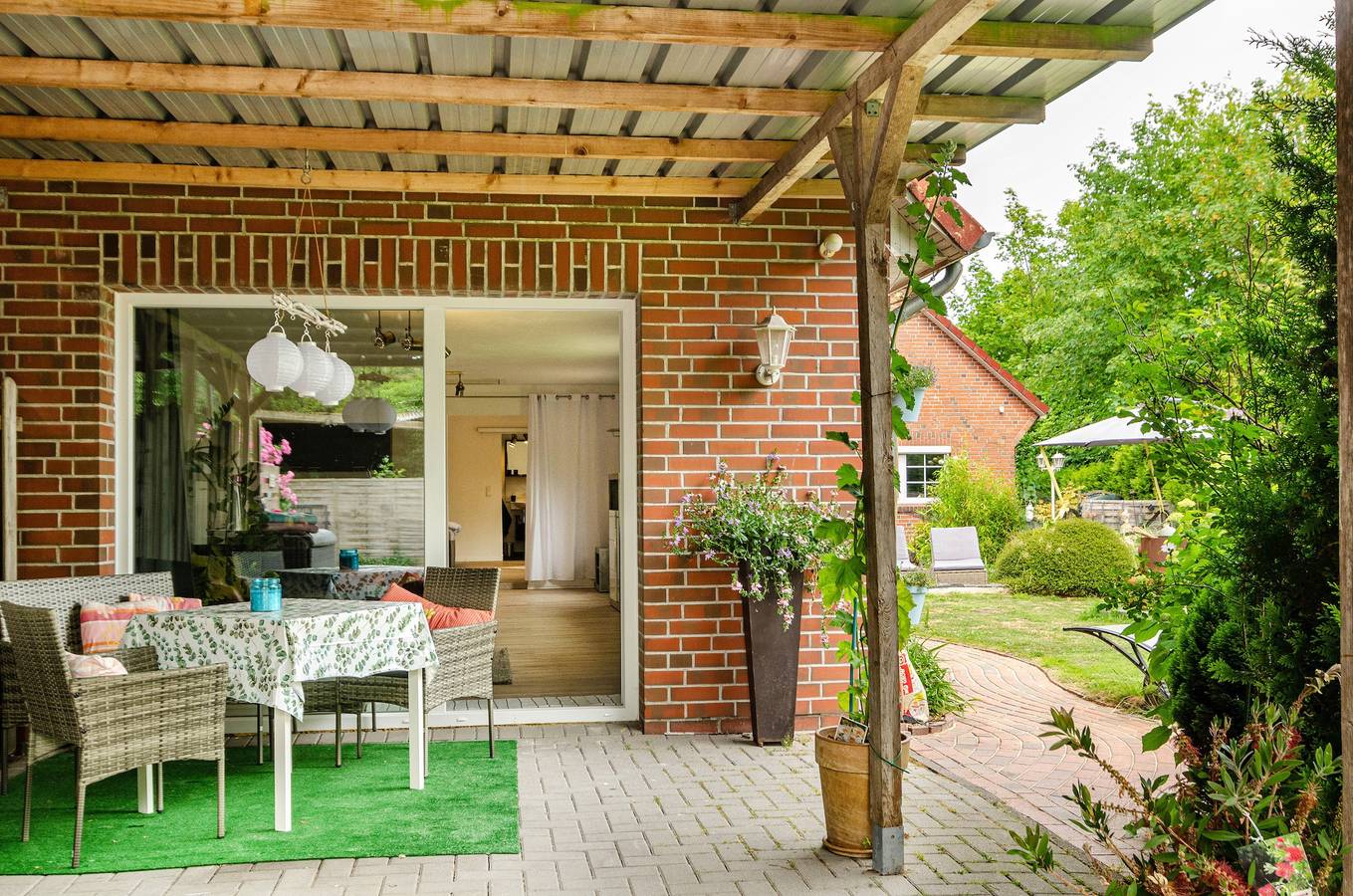 Ganze Wohnung, Ferienwohnung "Möwchen" mit Privatterrasse, Gemeinschaftsgarten und Wlan in Berumbur, Norden und Umgebung