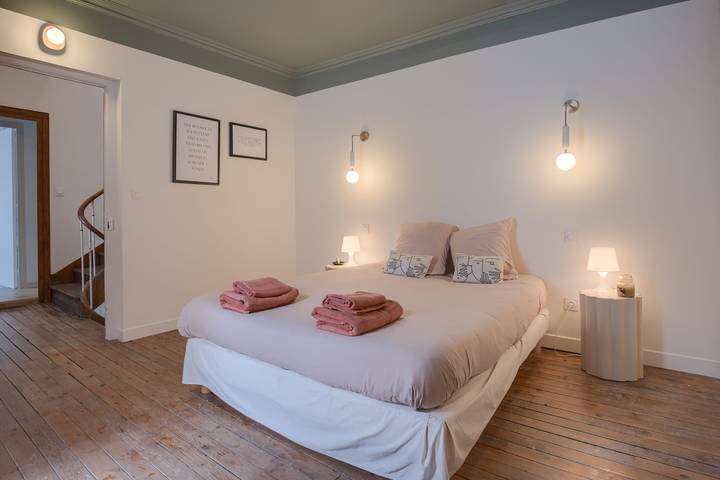 Ferienhaus für 4 Personen mit Garten in Laval, Mayenne