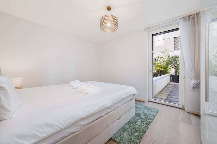 Ferienwohnung für 4 Personen, mit Garten und Balkon sowie Pool in Montreux - 2