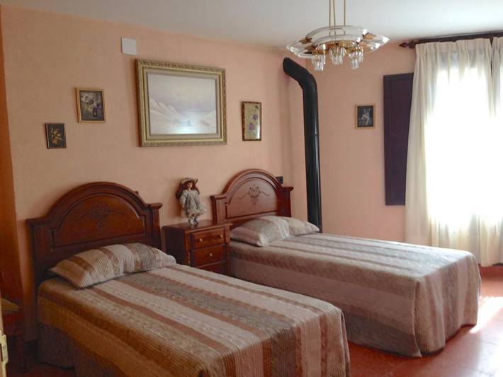 Casa rural para 2 personas, con terraza, Se admiten mascotas en Provincia de Teruel - 3