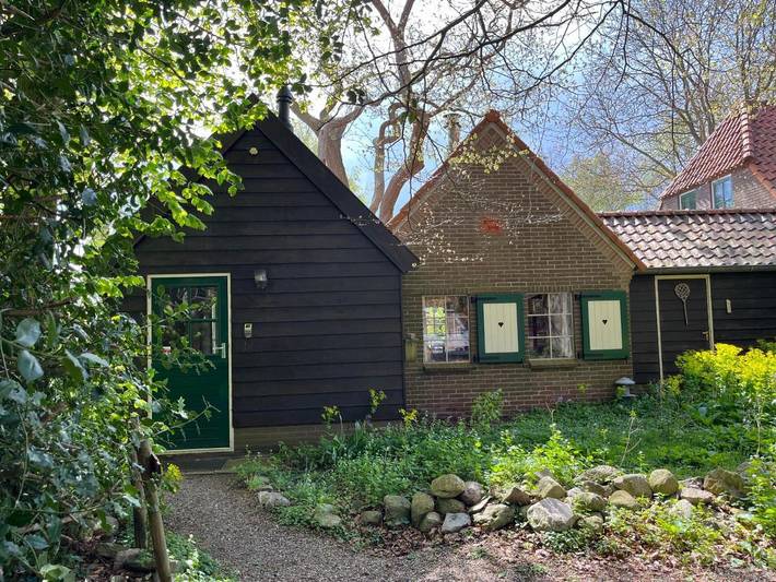 Gîte pour 4 personnes, avec vue et jardin, animaux acceptés dans Arriën