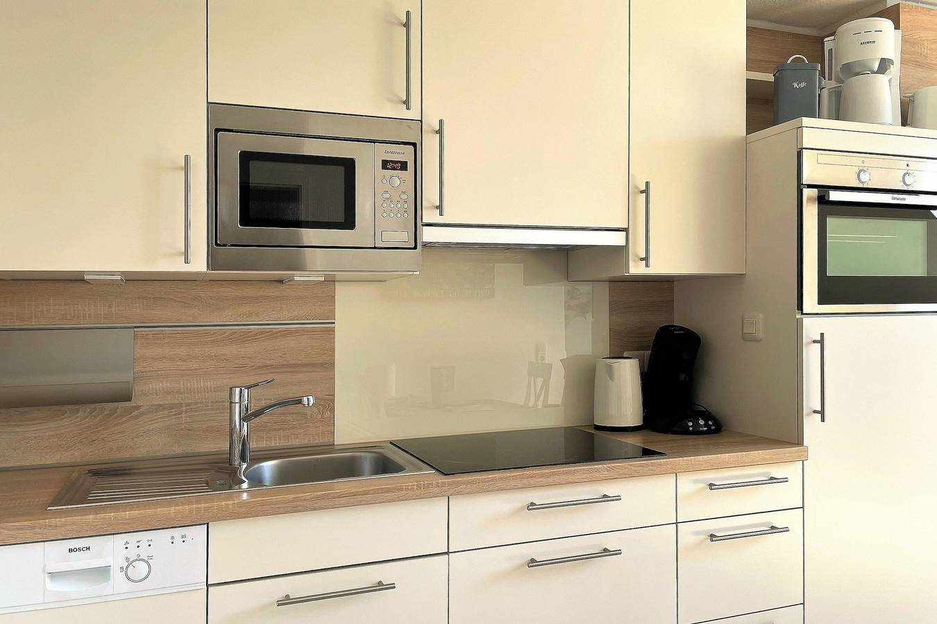 Ganze Ferienwohnung, Apfelblüte, Badestraße in Wyk auf Föhr (Stadt), Wyk auf Föhr