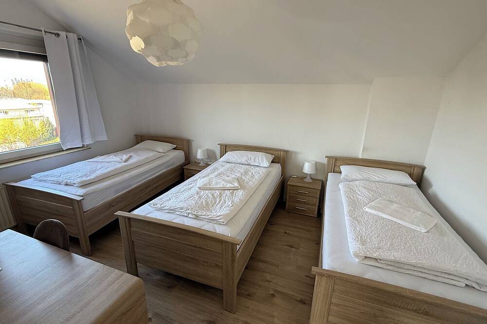 Apartamento entero, Apartment in Laatzen! contactless check-in 11P in Laatzen, Región de Hannover