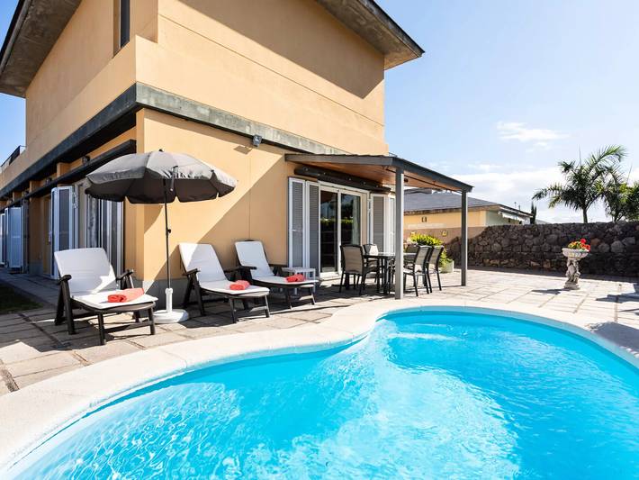 Casa rural para 8 personas, con jardín en La Orotava