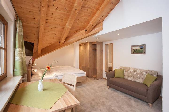 Ferienwohnung für 2 Personen, mit Garten und Terrasse in Immenstadt - 4