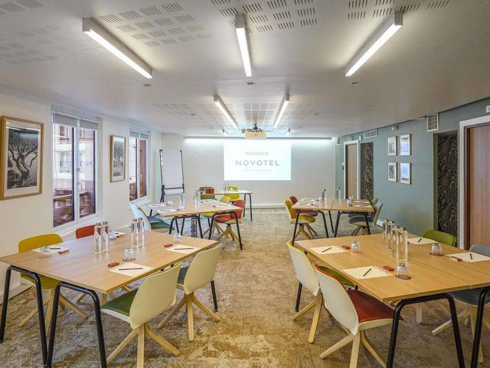 Hôtel pour 4 personnes, avec piscine, animaux acceptés dans Gare de Lyon - 3