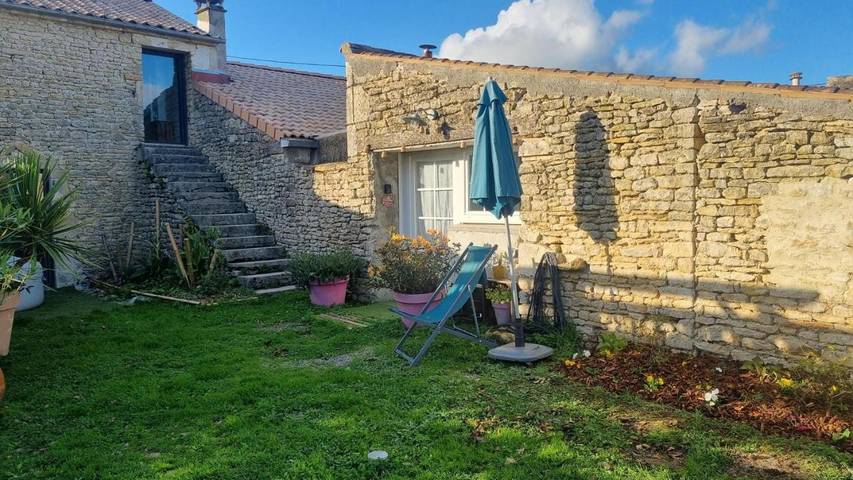 Gîte pour 3 personnes, avec jardin, animaux acceptés à Puyravault (Vendée) - 2