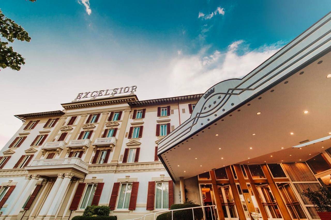 Grand Hotel Excelsior in Chianciano Terme, Province de Sienne