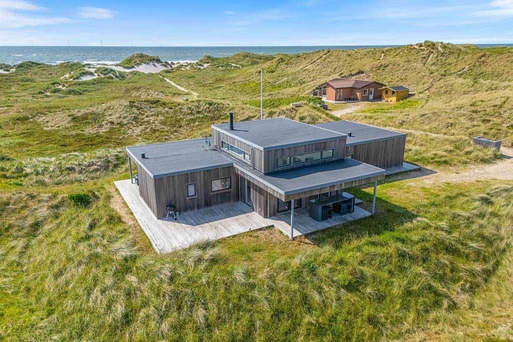 Gemütliches Ferienhaus mit Sauna und Meerblick in Søndervig, Holmsland Klit